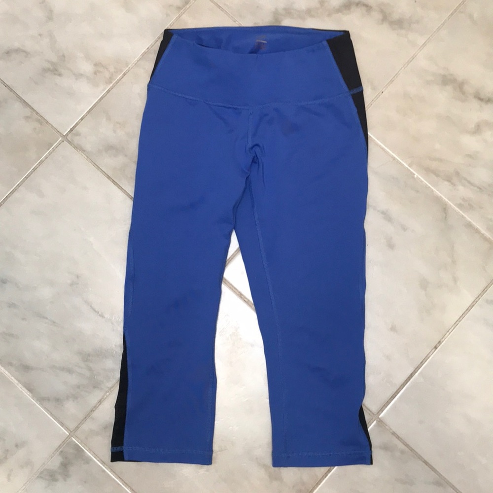 Blue Zella cropped pants